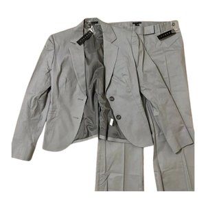 NWT Grey Theory Work Set Size 6